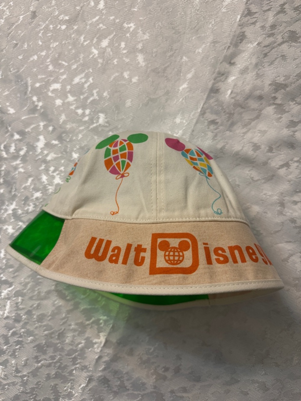 Walt Disney Beige Balloon Bucket Hat. NWOT.